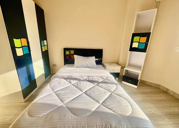 Beachside 3bdr Sea View And Pool Access Ain Sukhna