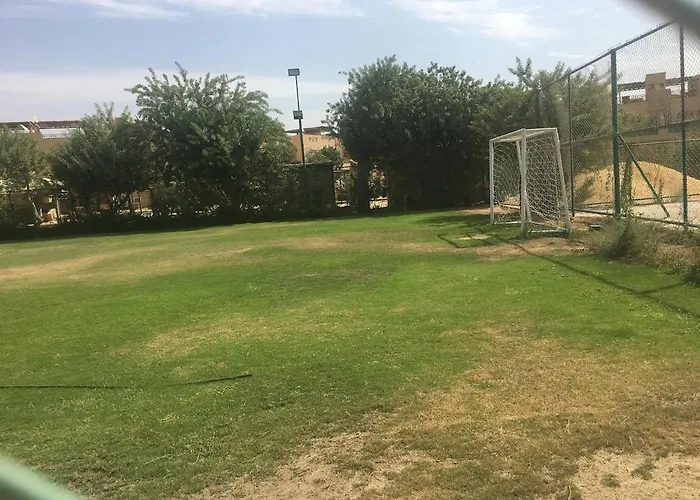 Beachside 3bdr Sea View And Pool Access Ain Sukhna