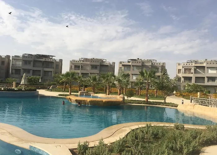 Apartment Beachside 3bdr Sea View And Pool Access