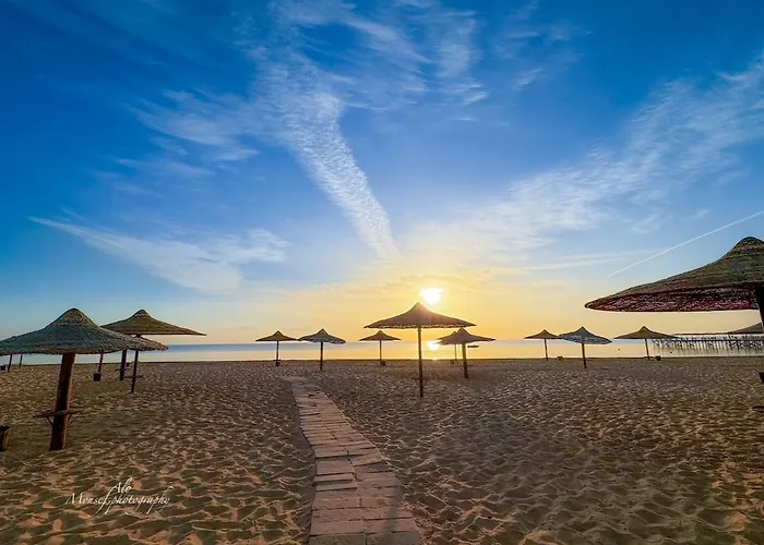 Beachside 3bdr Sea View And Pool Access Ain Sukhna