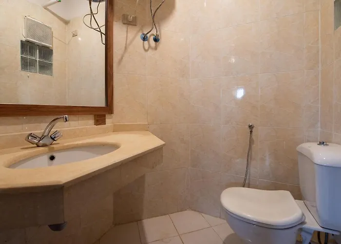 Beachside 3bdr Sea View And Pool Access